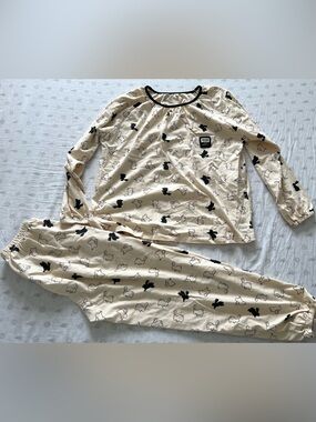 Women’s / girls pajamas size XXS
